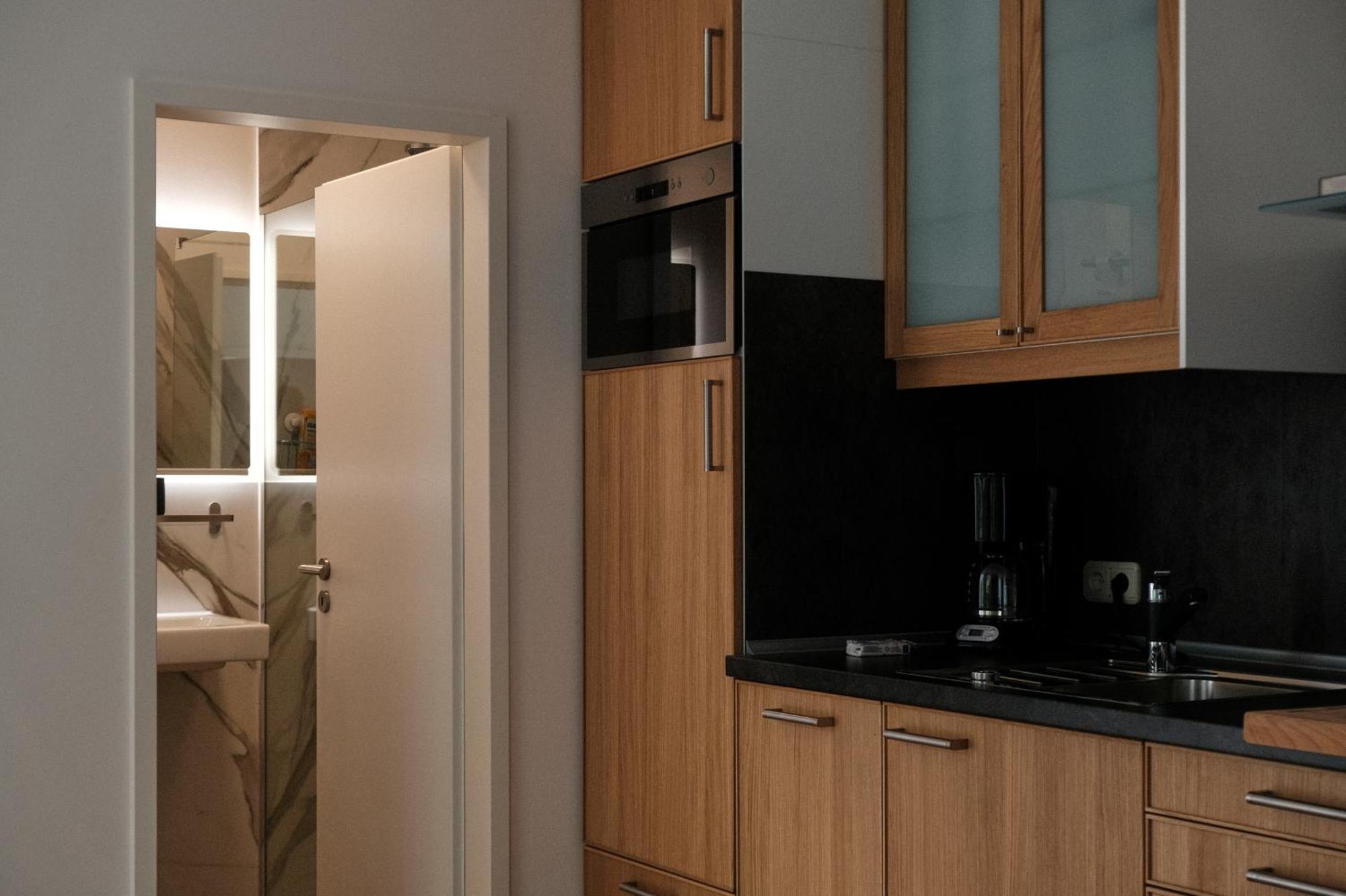 Apartments Zur Alten Konditorei Шверин Номер фото