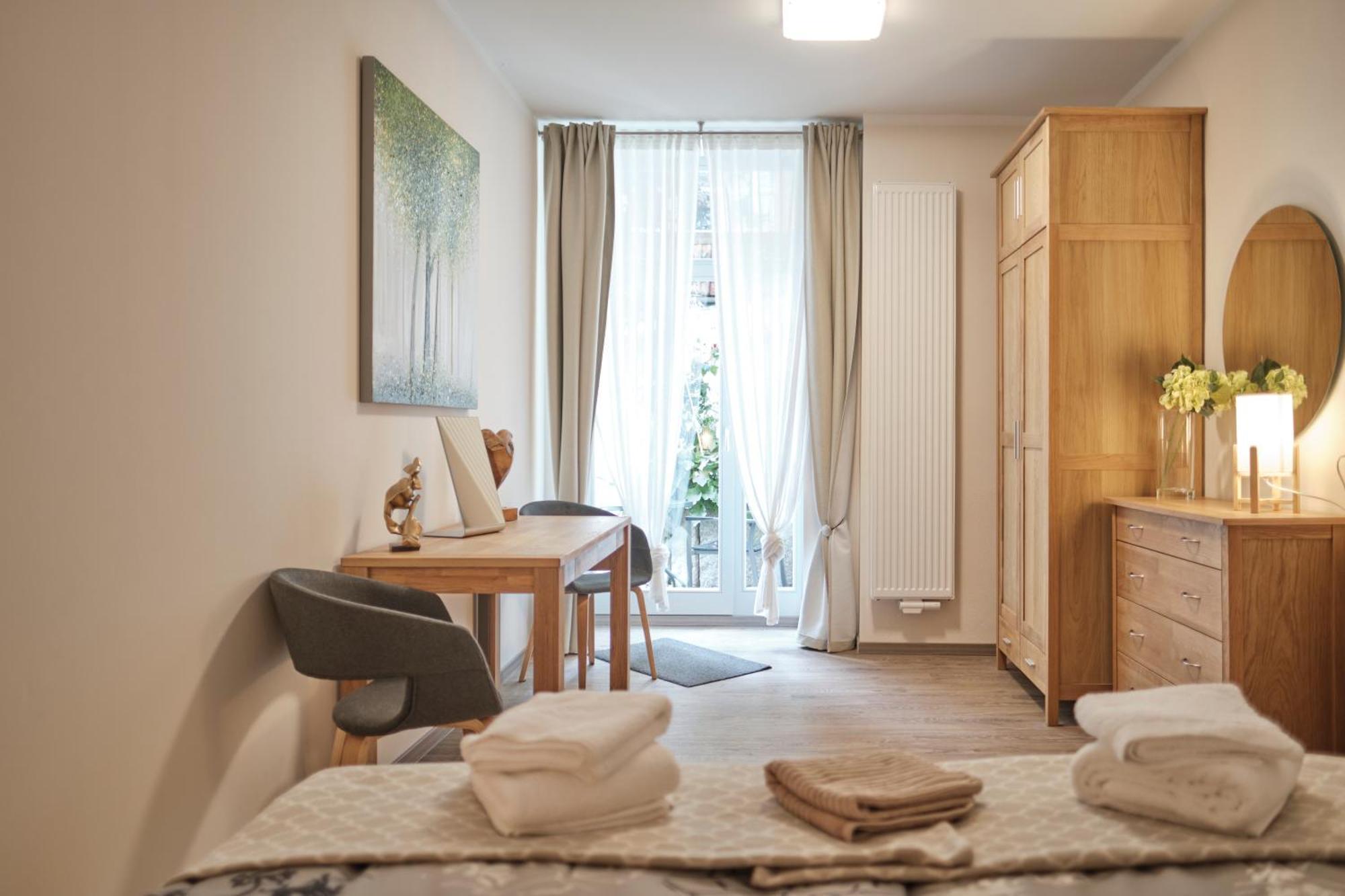 Apartments Zur Alten Konditorei Шверин Номер фото