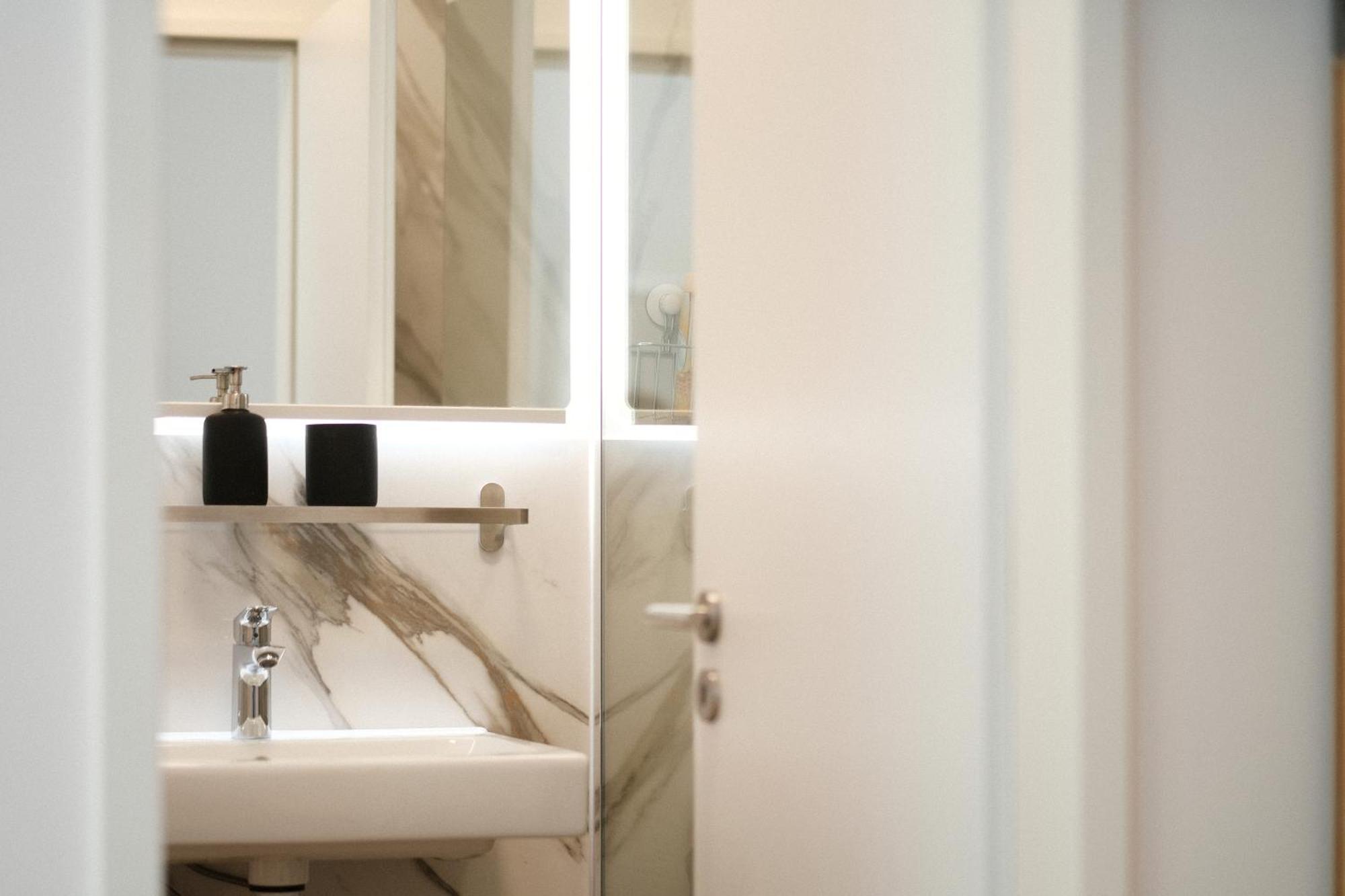 Apartments Zur Alten Konditorei Шверин Номер фото