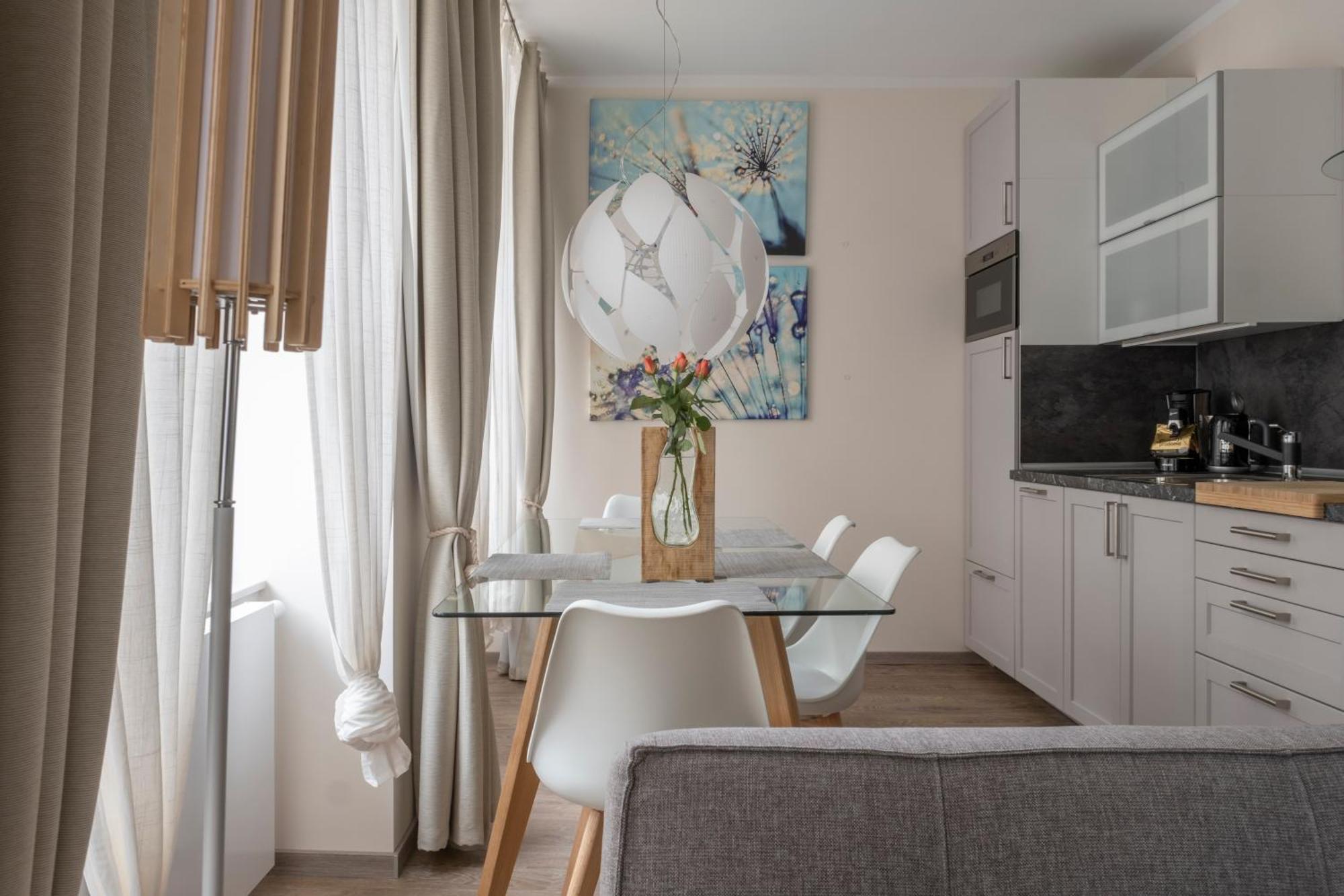 Apartments Zur Alten Konditorei Шверин Номер фото